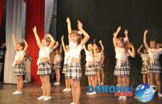 Dorohoi: O reprezentaţie artistică şcolară de excepţie, pentru elevii de performanţă - FOTO