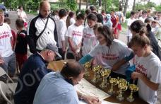 Cros, desene pe asfalt și desfășurare de forțe în prima zi la „Zilele Copilului Dorohoi 2013” - FOTO