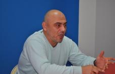 [VIDEO] Câmpanu: „Nu mă mai întorc în PNL atata timp cat acest partid este condus de un om care nu ştie sa scrie”