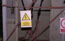 Un tânăr suceavean s-a electrocutat după ce a confundat un transformator electric cu... o toaletă