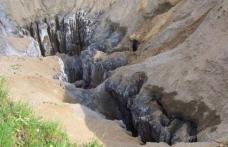Risc de catastrofă ecologică în nordul României! Dintr-o mină dezafectată se scurg mii de tone de deşeuri toxice