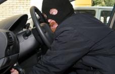 Cum trebuie să vă păziţi de hoţii din buzunare şi din maşini