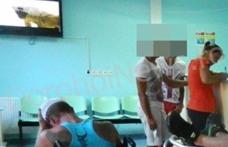 Trei bărbaţi au ajuns de urgență la spital după ce s-au bătut din cauza unei vaci