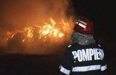 Anexă din Pomârla aprinsă de un coş de fum neprotejat termic faţă de materiale combustibile