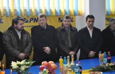 [VIDEO][FOTO] A venit Moşul şi pentru PNL, Dorohoi