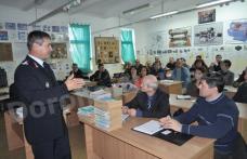 Pompierii instruiesc profesorii din județ: Pregătire desfășurată la Liceul „Regina Maria” Dorohoi – VIDEO/FOTO