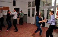 Balul bobocilor la Seminarul Teologic Liceal „Sf. Ioan Iacob” Dorohoi - FOTO