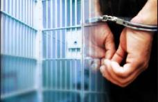 Tânăr urmărit naţional, identificat și încarcerat de poliţiştii botoșăneni