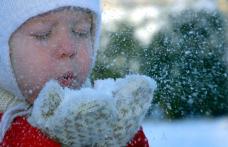 Meteorologii au anunţat că azi va ninge