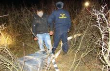 Focuri de armă şi 5.000 pachete ţigări de contrabandă confiscate de polițiștii de frontieră