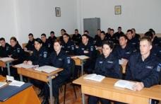 Elevi ai Şcolii Militare de Subofiţeri Jandarmi Fălticeni în practică la Dorohoi