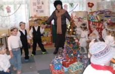 Suntem în prag de sfinte Sărbători! Preșcolarii de la Grădiniţa Balinţi l-au întâmpinat pe Moş Crăciun - FOTO