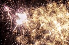 Foc de artificii spectaculos la Dorohoi, la cumpăna dintre ani! : VIDEO - FOTO