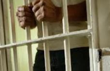 Bărbat din Bucecea reținut de polițiști în baza unui mandat de executare a pedepsei cu închisoarea
