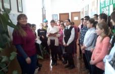 Școala Gimnazială nr.1 Văculești - „La mulți ani, Eminescu!” - FOTO