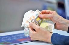 Veste senzațională pentru cei cu credite în euro. Poţi plăti rate mai mici