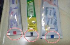 De ce fiecare tub de pastă de dinți are o culoare diferită în partea de jos