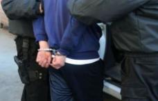 Tânăr reținut în urma unor percheziții domiciliare în Dorohoi și comuna Viișoara