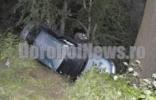 Accident produs pe drumul Dorohoi-Suceava: O femeie a ajuns la spital, după ce fratele ei s-a răsturnat cu maşina