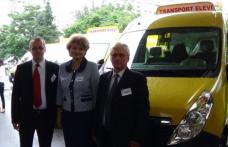 Microbuze școlare repartizate la două primării din județ. Vezi care!