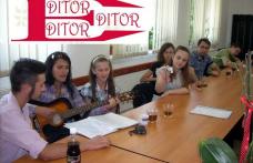 O nouă ședință a Cenaclului „Editor”- în aşteptarea toamnei - FOTO