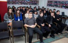 „Să vorbim despre bani și bănci”, proiect desfășurat la Seminarul „Sf. Ioan Iacob” din Dorohoi