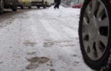 Primii fulgi de zăpadă și neatenția fac noi victime