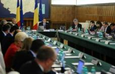 A treia rectificare bugetară din 2014 va fi una pozitivă. Cum vor fi împărţiţi banii