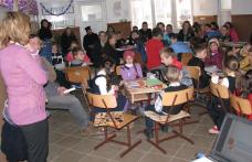 Școala Gimnazială „Mihail Sadoveanu” Dumbrăvița: „Cel mai bun rezultat al educației este TOLERANȚA - FOTO