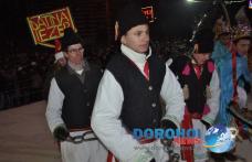 Banda Iezer – Evoluția Formațiilor de Datini și Obiceiuri din 31 decembrie 2014: VIDEO – FOTO
