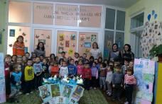 Porni Luceafărul... în cadrul proiectului „Carte frumoasă, cinste cui te-a scris” activitate desfășurată la Grădinița nr.6 Dorohoi - FOTO