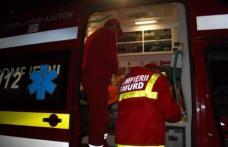 Accident de circulație grav provocat de șofer tânăr care nu a adaptat viteza la condițiile unui carosabil umed  