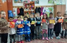 „Hai să dăm mȃna cu mȃnă!” la Şcoala Gimnazială „Ştefan cel Mare” Dorohoi - FOTO