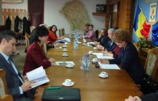 Copii obezi sau cu diabet, mame adolescente, copii agresivi şi depresivi: flagele ce pot fi combătute prin educaţia pentru sănătate 