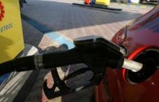 Benzina se scumpește, după şase luni de scădere a preţului