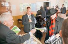 Lansare de carte la Vlăsinești - „RAPORTUL DE SEARĂ” – autor, GHEORGHE BURAC - FOTO