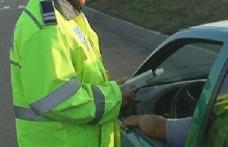 Bărbat oprit de polițiști pentru depășirea limitei de vitază, rămas fără permis pentru alcool