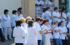 Se caută 50 asistente medicale pentru Anglia. Salariu de până la 2.700 lire pe lună