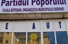DECIZII : Vom da jos panoul cu sigla Partidul Poporului din Dorohoi