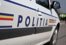 Un bărbat din Șendriceni a intrat cu mașina în gardul unui consătean. O tânără a fost rănită