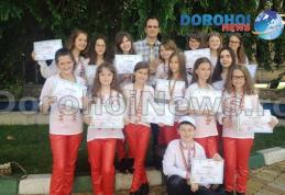 Două premii importante, aduse la Dorohoi de formația de dans modern „Thunder” de la Clubul Copiilor - FOTO
