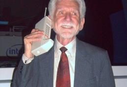 Telefonul mobil a împlinit 38 de ani