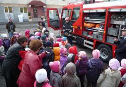 ISU Botoşani sprijină proiectul „Orăşelul copiilor”