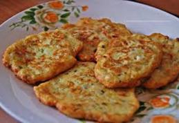 Chifteluțe de dovlecel cu brânză