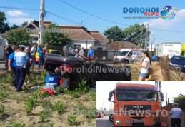 VIDEO Accident GRAV: Familie din Dorohoi spulberată de pe șosea de un TIR pe centura Buzăului