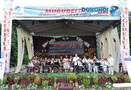 Aspecte din cadrul Festivalului Internațional „Mugurelul” 2015 vor fi difuzate sâmbătă la TVR3. Vezi detalii!