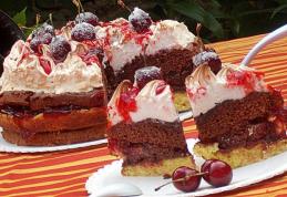 Prăjitură cu vișine și bezea