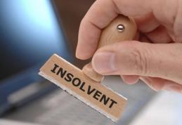 Anunț de ultima oră: Se șterg datoriile! Legea insolvenței persoanelor fizice, publicată în Monitorul Oficial