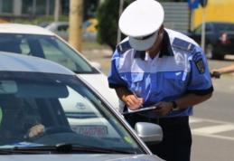 Tânăr din Dorohoi cu permisul de conducere reținut, depistat în trafic de polițiștii botoșăneni