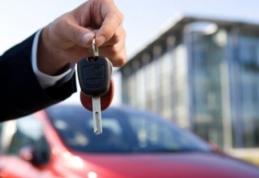 Atenție dacă vrei să-ți cumperi mașină de pe internet. Noua metodă a hoților de a te lăsa fără bani
